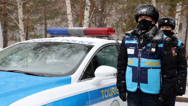 Қазақстанда полицейлер жалақасы көбейеді