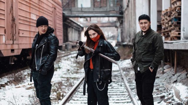 «Ұрлаудан басқа амал жоқ». Отандық экшн-сериал қалай түсірілді?