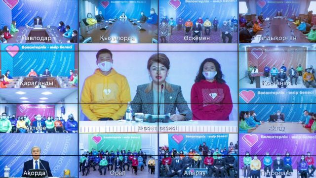 Мемлекет басшысы Волонтер жылының жабылу рәсімінде не айтты?