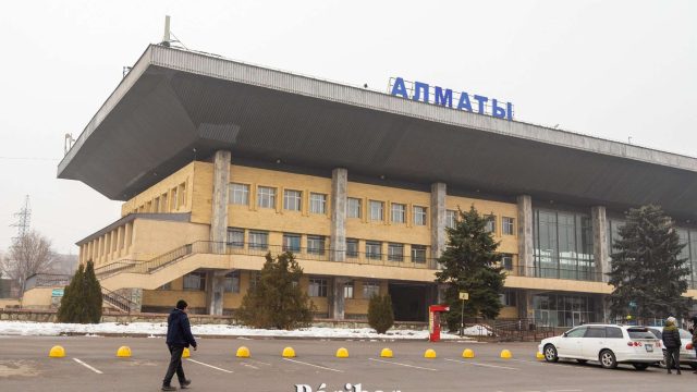Елімізде қала және облысаралық автобустарда электрон билет енгізіледі