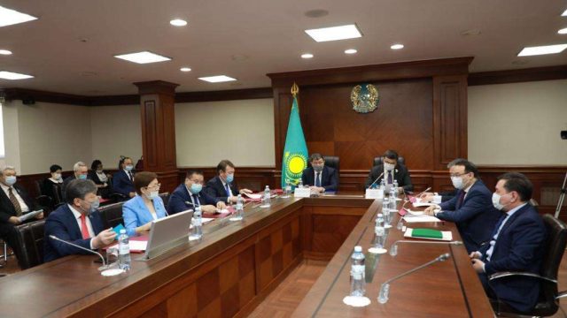 Атырауда жергілікті бюджет кірісі 20 миллиард теңгеге артық орындалды