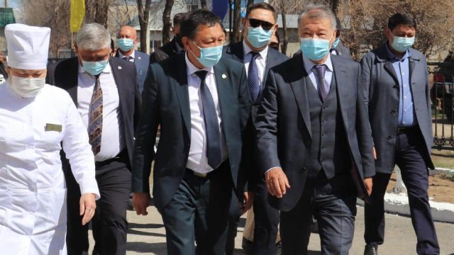 «Әуежай жабылады». Биыл туристер Алакөлге ұшақпен бара алмайды