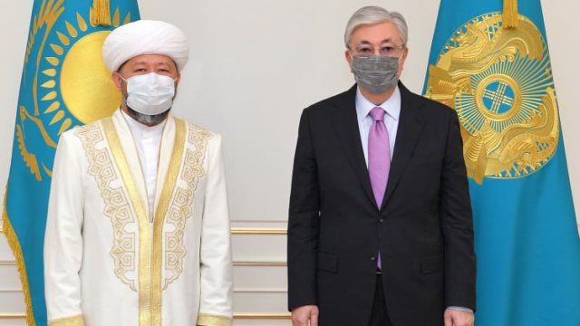 Қасым-Жомарт Тоқаев бас мүфтиді қабылдады