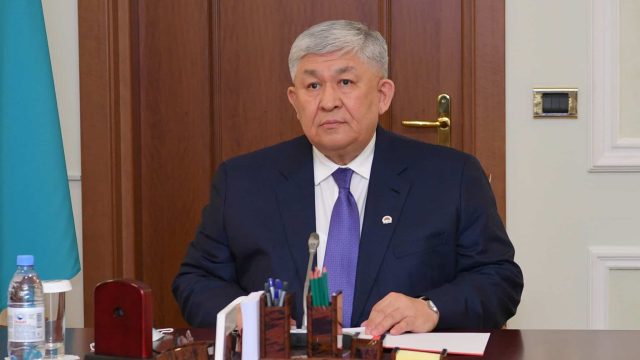 Мемлекеттік хатшы: Қашықтан оқытатын оқу орындарын заңдастыру керек