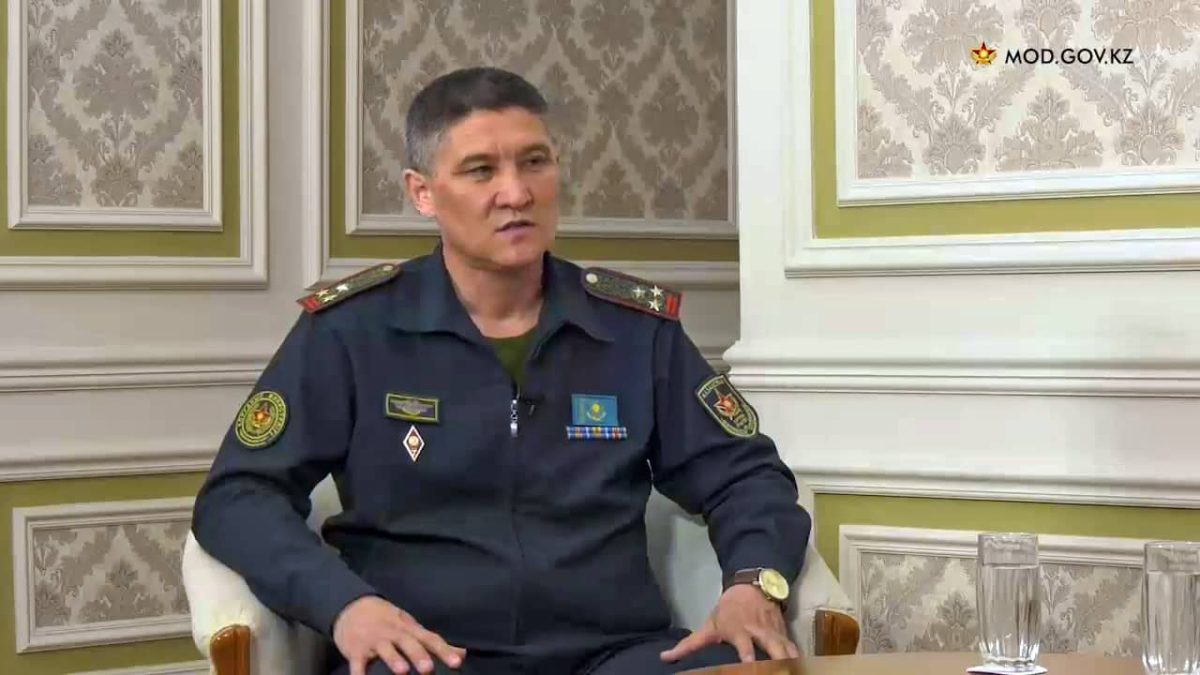 592667bebff33d534f0705451194d613 "Жыл соңына дейін әскерилер 100% екпе алады". Қарулы күштердегі вакцинация
