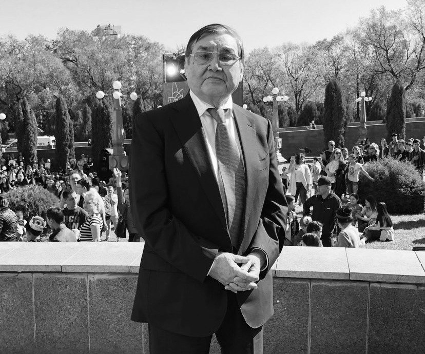 Ескендір Хасанғалиев