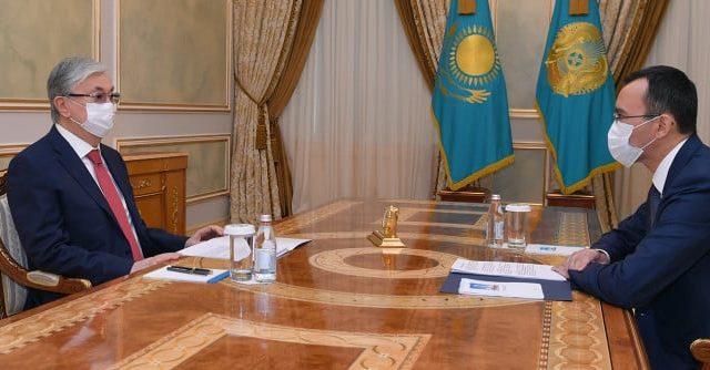 Мәулен Әшімбаев президентке Сенат қарауында жатқан заң жобаларын айтты