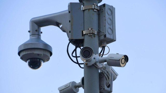 Астанада көшеде түкірген адамдар камера арқылы анықталады