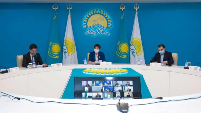 Nur Otan өңірлердегі медицина нысандары құрылысын бақылайды