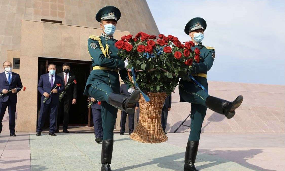 Ашаршылық, саяси қуғын-сүргін