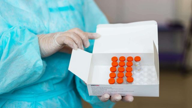 Қазақстанда Pfizer вакцинасын салдырғандар саны 213 мыңнан асты