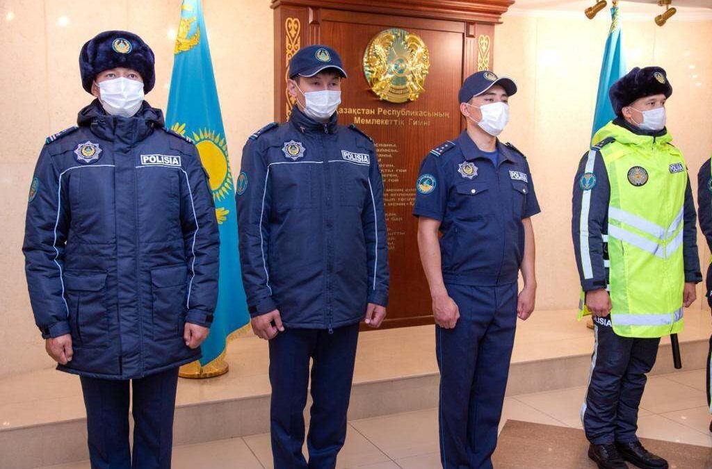 Полиция, форма