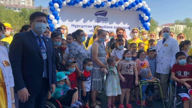 Дариға Назарбаева Атыраудағы «Қамқорлық»  оңалту орталығының жұмысымен танысты