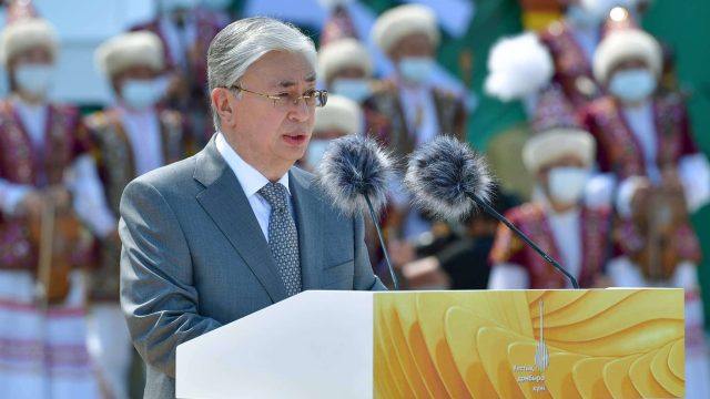Президент Ұлттық домбыра күніне арналған концертке қатысты