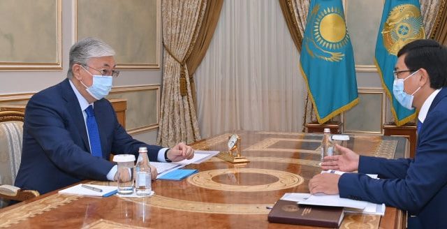 Асхат Аймағамбетов президентке дәстүрлі оқу форматына оралу барысы туралы айтты