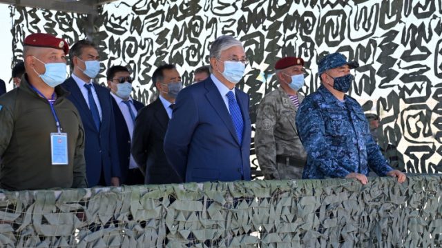 ”Белгілі бір дәрежеде қатері бар”. Президент Ауғанстандағы жағдай туралы
