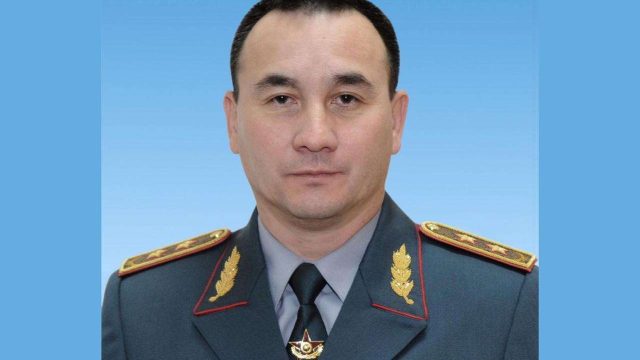 Мұрат Бектанов қорғаныс министрі болып тағайындалды