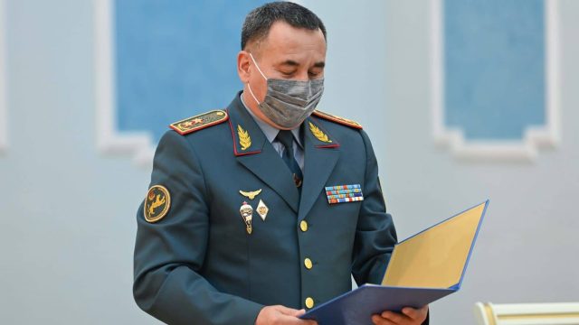 Президент: Министр Бектанов командирлік қабілетін көрсете алмады