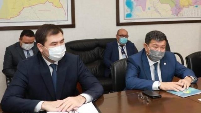 Махамбет Досмұхамбетов «Шеврон» компаниясының басшылығымен кездесті