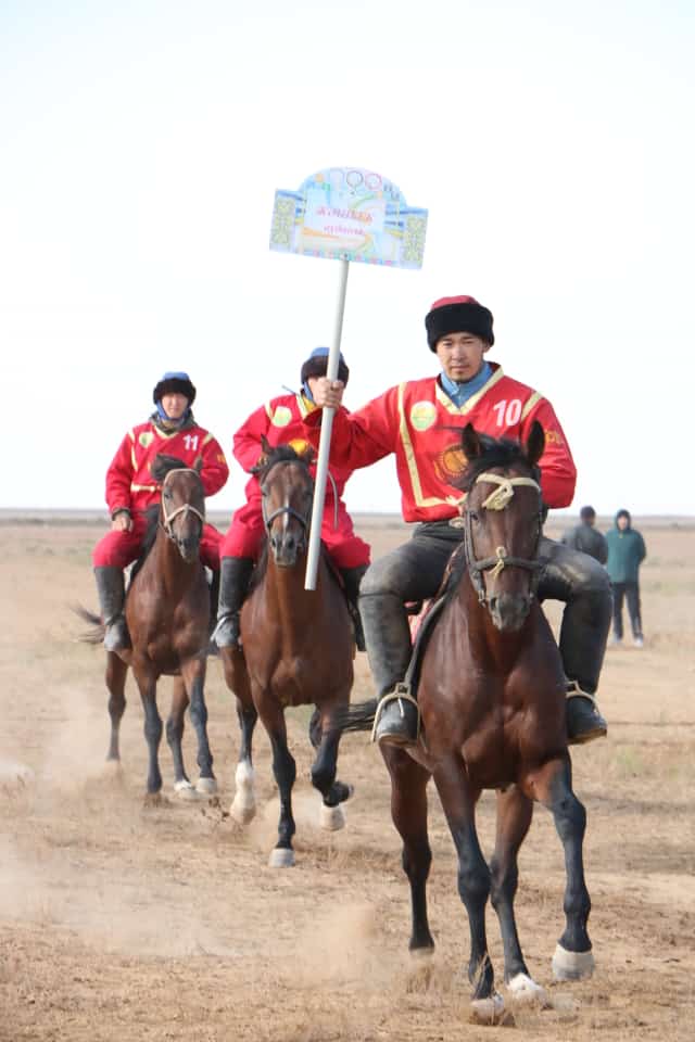 Жайықтың жайсаңдары жасай бергей!