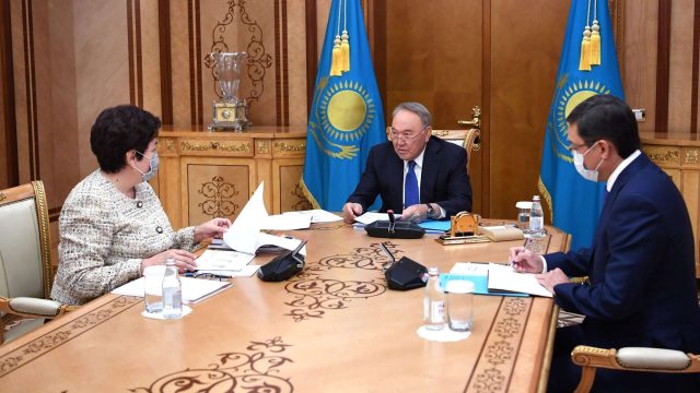 Назарбаев мектебін бітірген әрбір төртінші түлек Назарбаев университетіне түскен