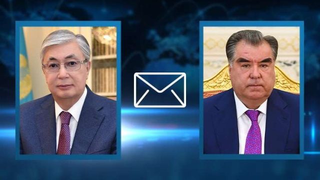 Президент тәжікстандықтарды Тәуелсіздік күнімен құттықтады