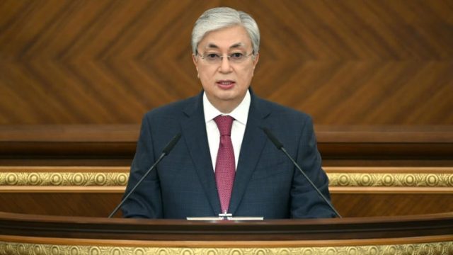 Президент кімдердің қызмет орнын босатуы керек екенін айтты