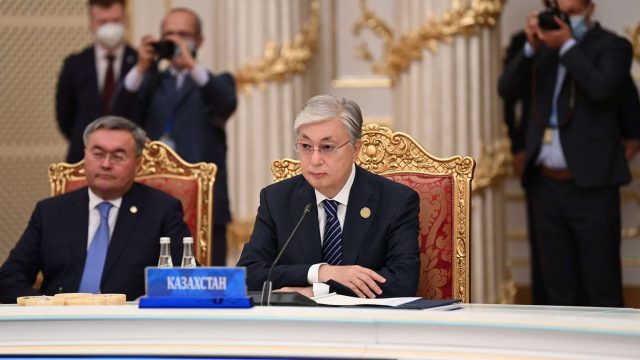 Президент: QazVac вакцинамыз сын тезінен лайықты өтті