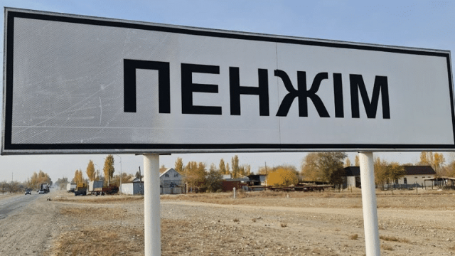 Ұйғыр мәдени орталығы жарақат алған балаға көмектесуге ниетті