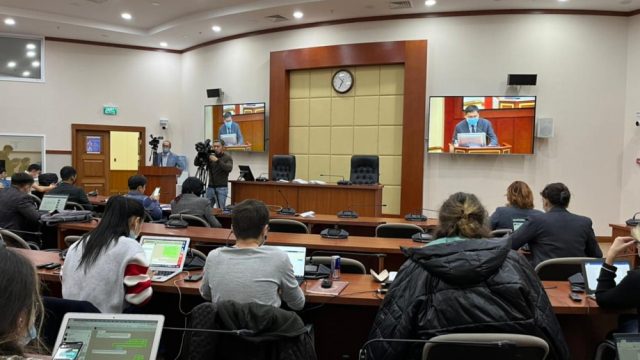 БАҚ өкілдері бір жарым жылдан кейін Мәжіліске оралды