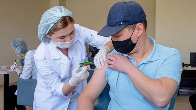 Министрлік вакцина салдырғандар бойынша біріктірілген статистикаға көшеді