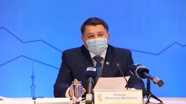Жандарбек Бекшин неге тойға бармайтынын түсіндірді