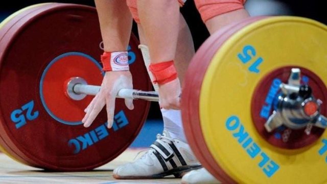 Руфина Шалқарова ауыр атлетикадан әлем чемпионы атанды