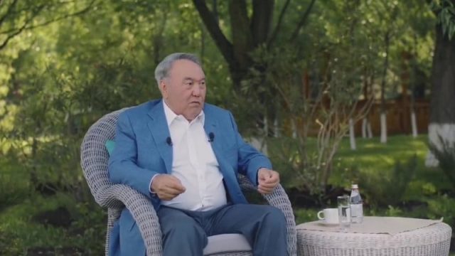 Сенат төрағасы: Нұрсұлтан Назарбаев елдегі саясатқа араласып жатқан жоқ