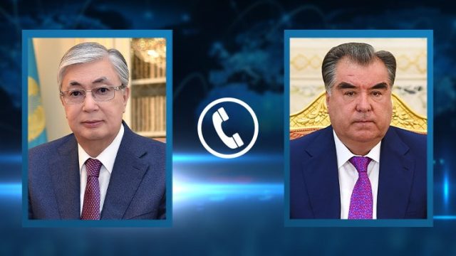 Мемлекет басшысы Тәжікстан президентімен сөйлесті
