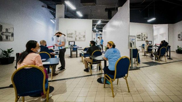Нұр-Сұлтанда вакциналау пунктерінің бірі жабылады