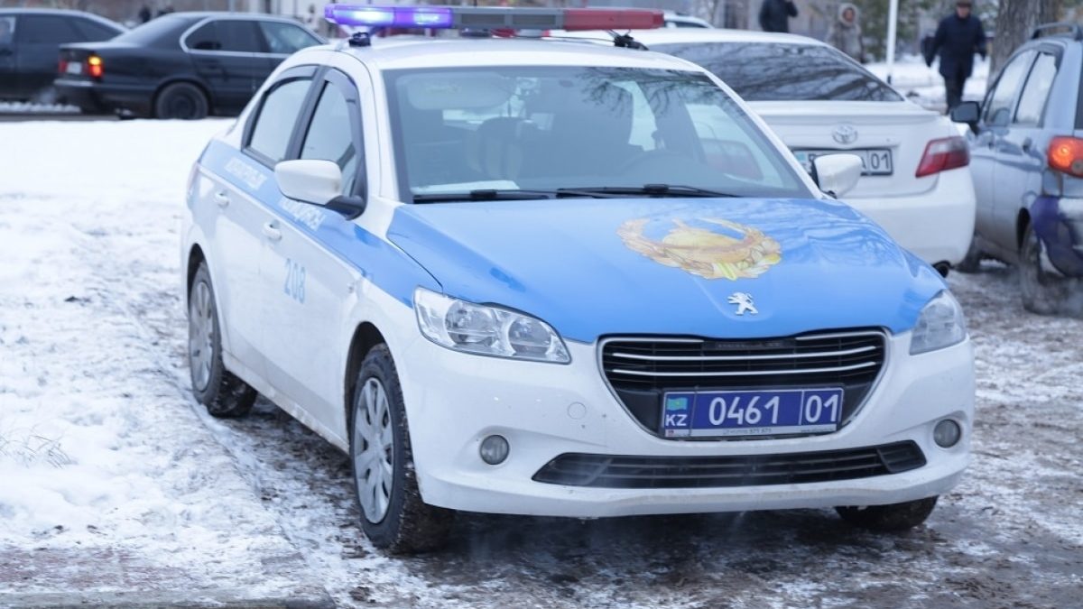 Полиция, қыс