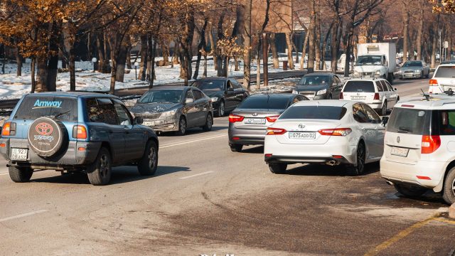 Экологиялық бақылау іске қосылды: Алматыда автокөлікті тексеру күшейді