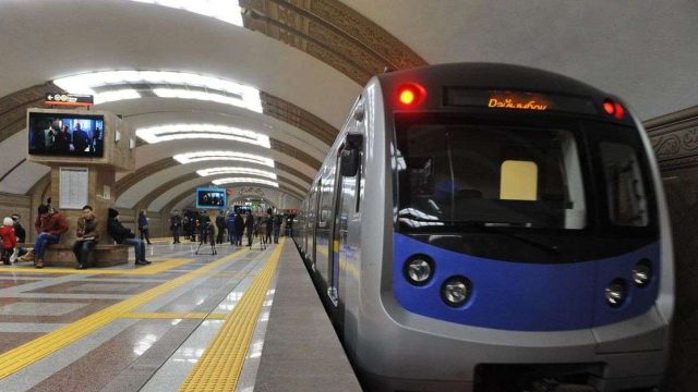 Алматы метросында пойыздар жиі қатынай бастайды