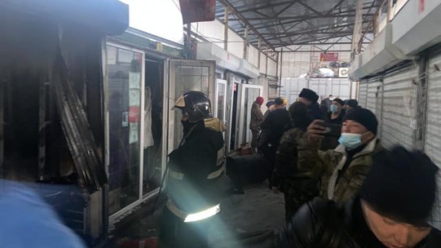 Таразда базар өртенді