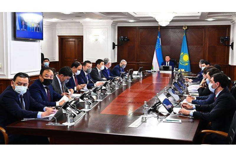 Қазақстан мен Өзбекстан үкіметі екіжақты ынтымақтастықты талқылады