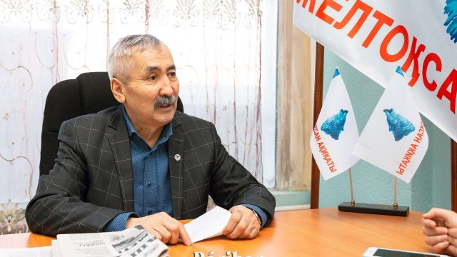 Желтоқсан құрбандарына ескерткіш қойып жүрген қай ұйым?