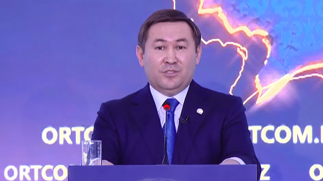 Шымкент әкімі жалақысының қанша екенін айтпады