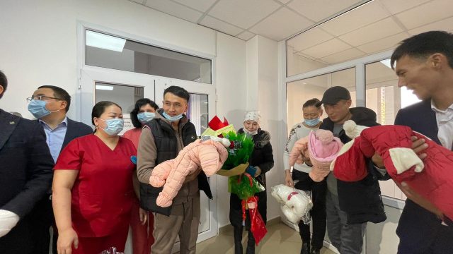 Алматы облысында үшем босанған 26 жастағы келіншек үйге шығарылды