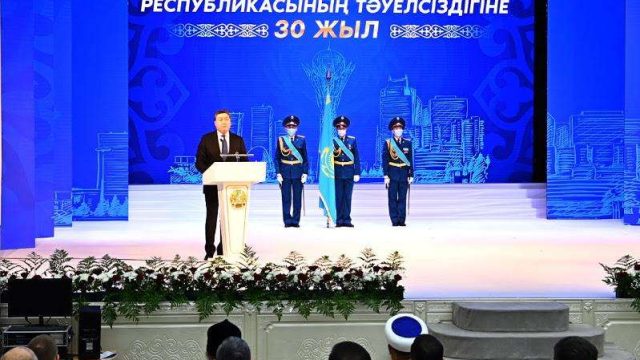 Асқар Мамин Ақмола облысында жаңа зауытты іске қосты