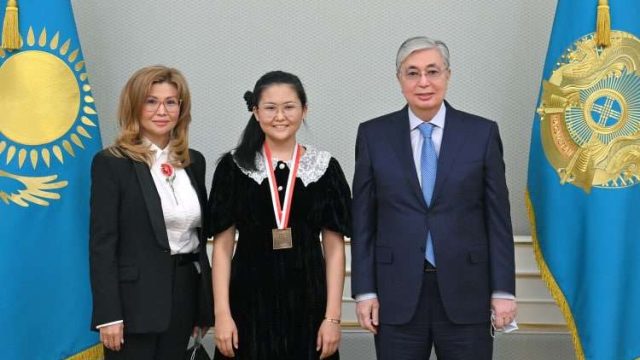 Қасым-Жомарт Тоқаев Бибісара Асаубаеваның жеңістен жеңіске жетуін тіледі