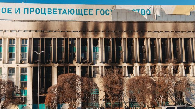 Назарбаев қаңтарда болған жаппай тәртіпсіздіктер туралы айтты