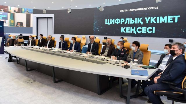 Премьер-министр кәсіпкерлерге келген залалды өтеу жұмысын тездетуді тапсырды