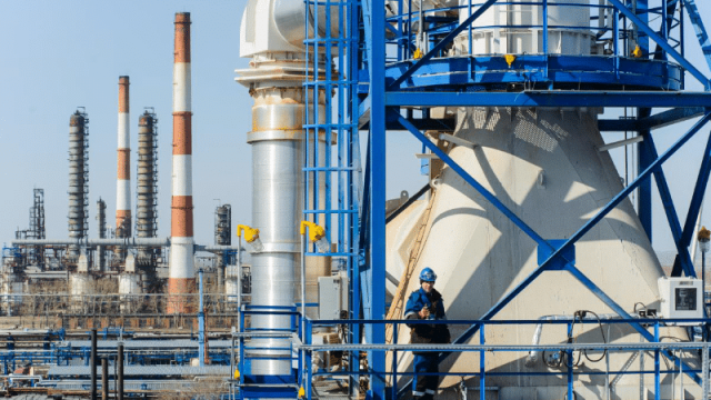 Сұйытылған мұнай газын елден шығаруға салынған тыйым тағы ұзарды