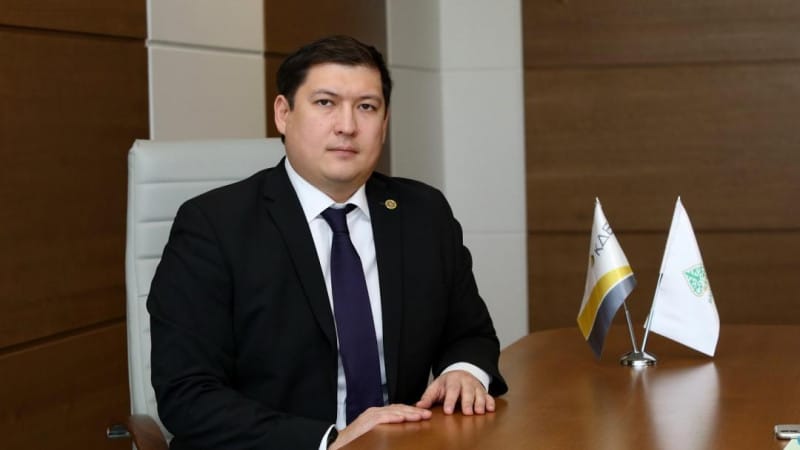 Абай Сарқұлов